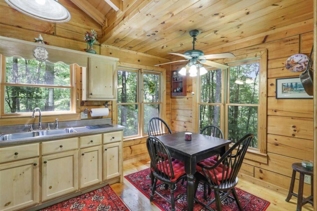 Open Studio Lodge At Little Rock Creek Cherry Log Kültér fotó